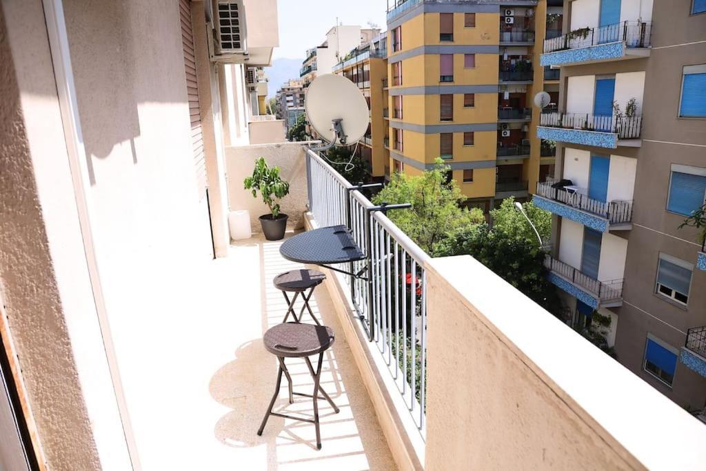 Appartement La Casa Del Maggiore, Tra Mare E Centro à Palerme Extérieur photo